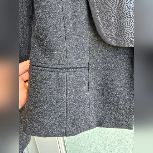 Alberto Makali Vintage Black Blazer with Studded Lapel - Picture 3 of 11